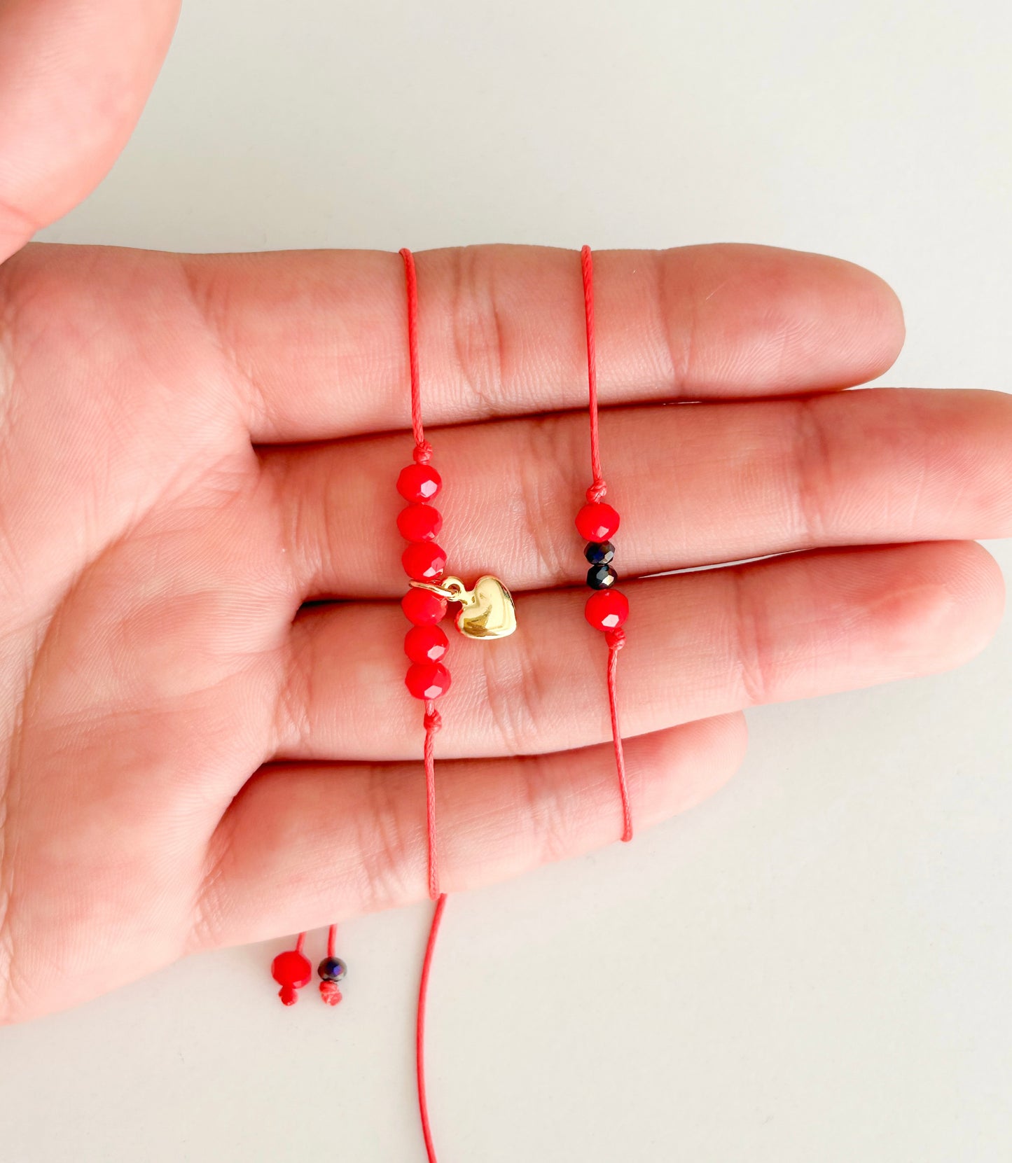 Pack pulseras hilo rojo para parejas - modelo 6