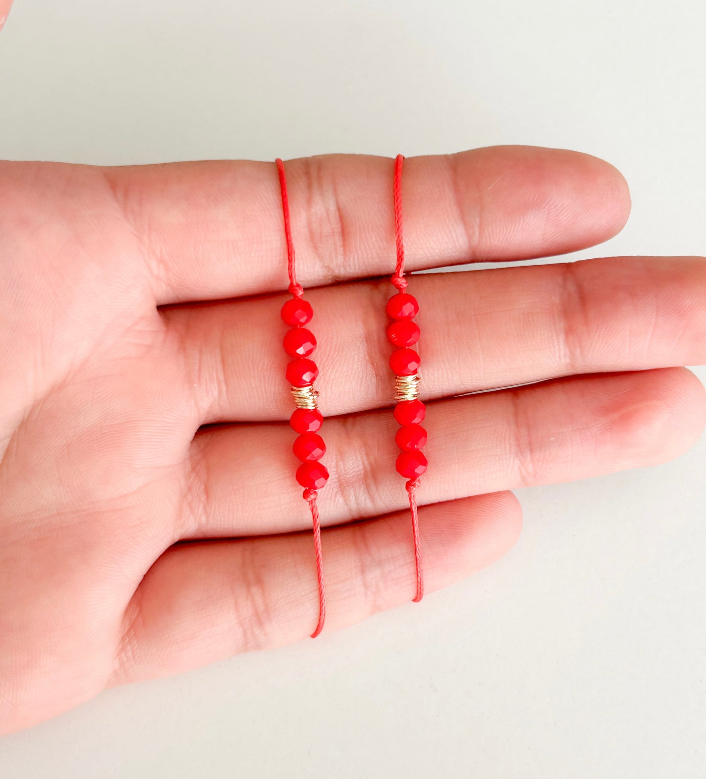 Pack pulseras hilo rojo para parejas - modelo 7