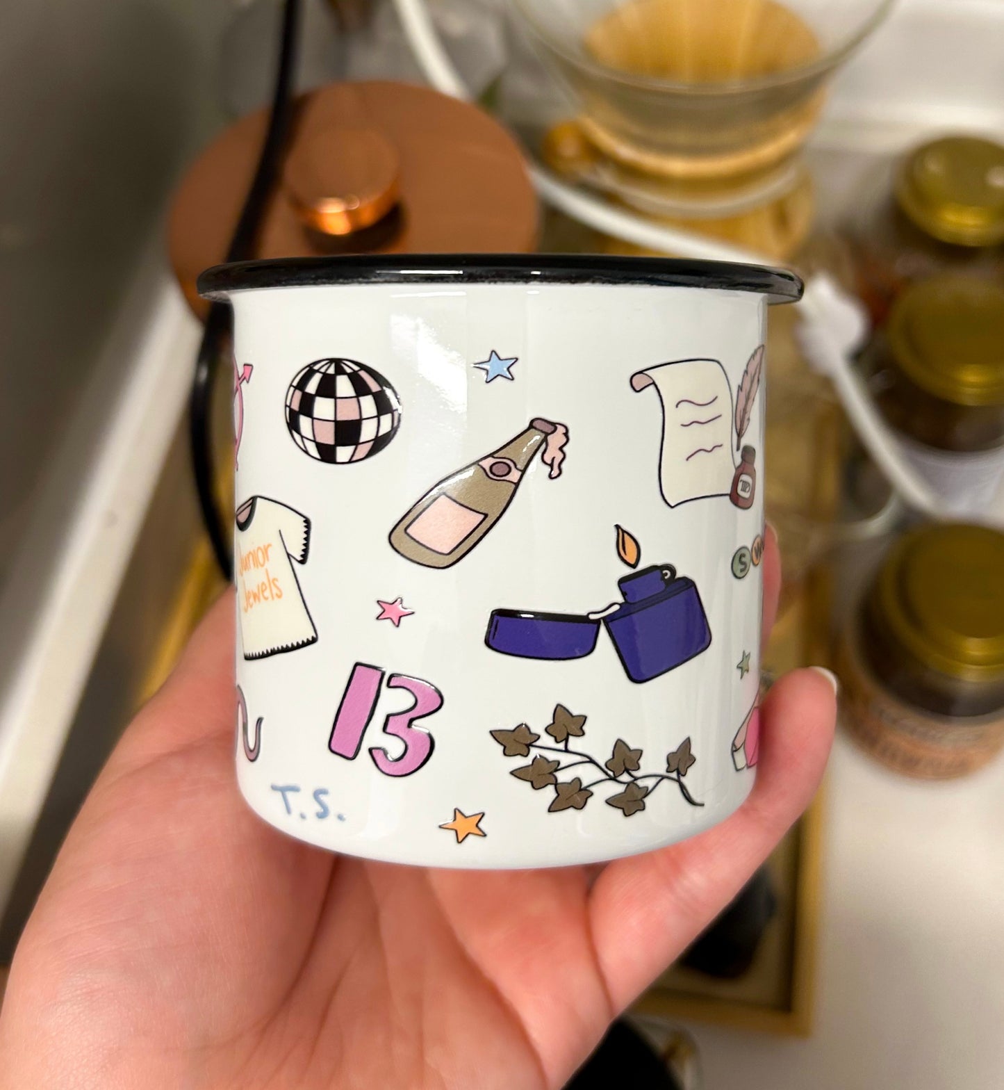 Taza Eras Taylor Swift enlozada 500 ml