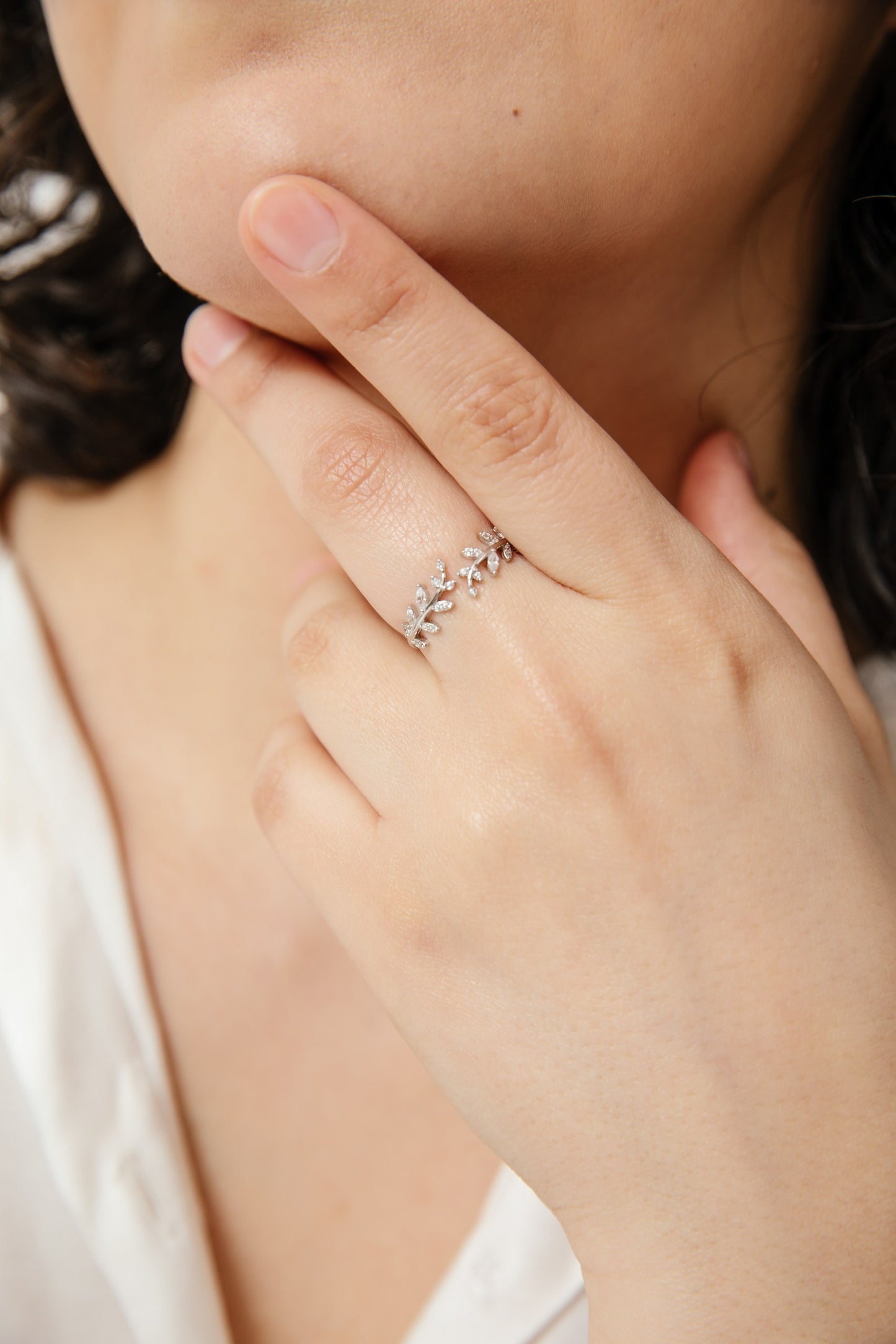 Anillo Nicole plata 925 y circones