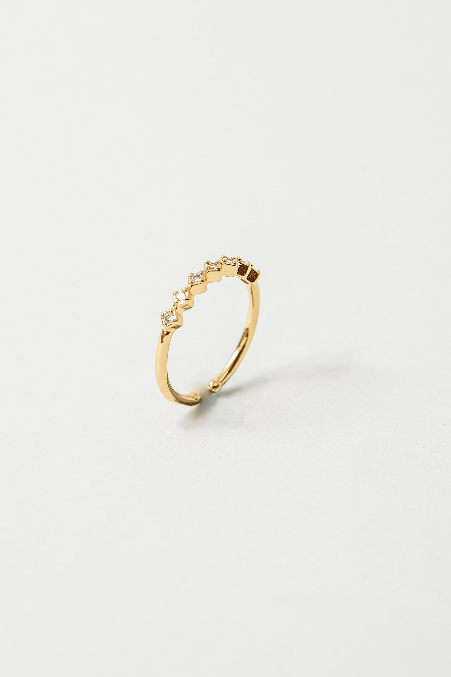 Anillo Alicia baño de oro y circones