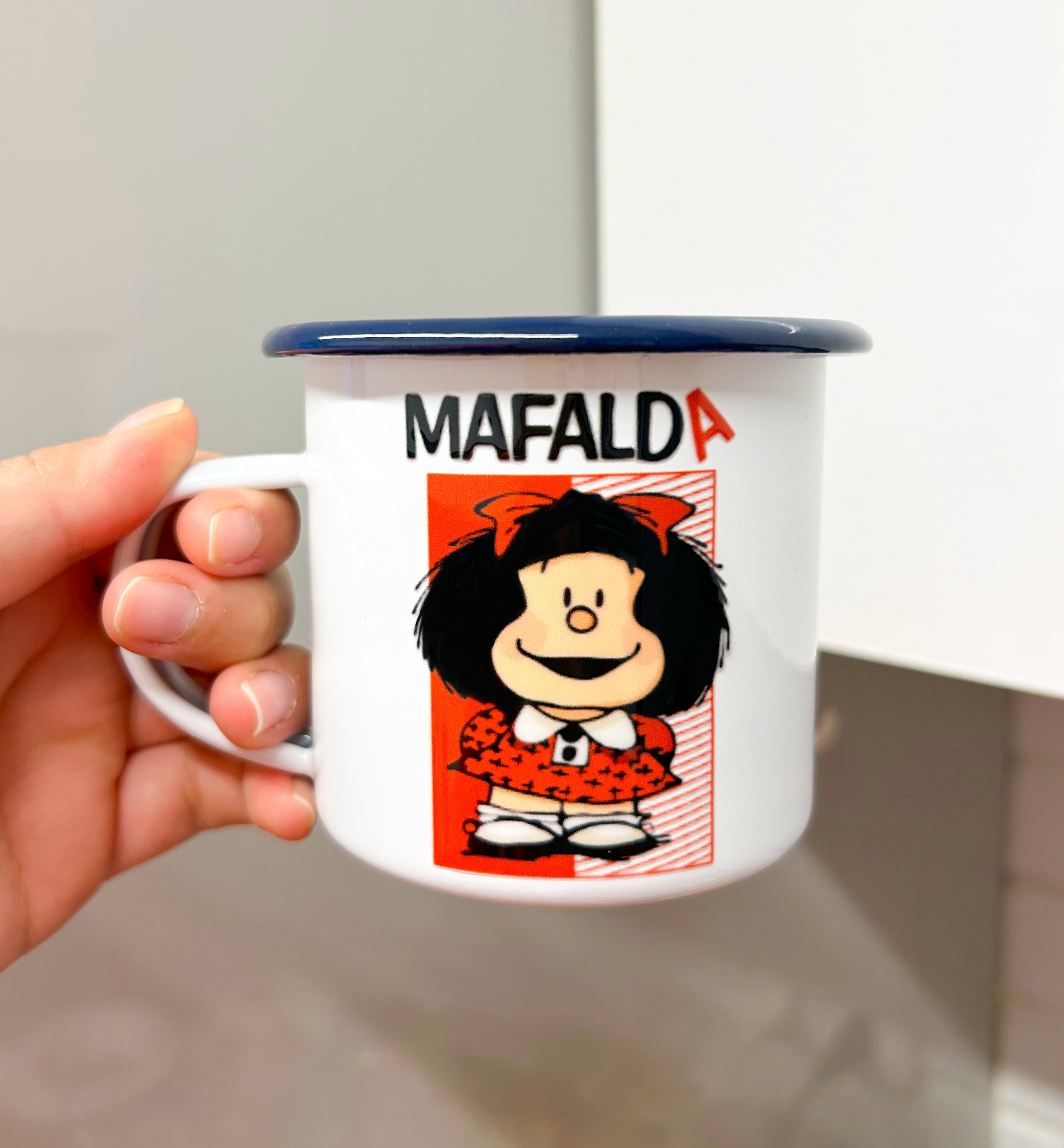Taza Mafalda enlozada, modelo 2