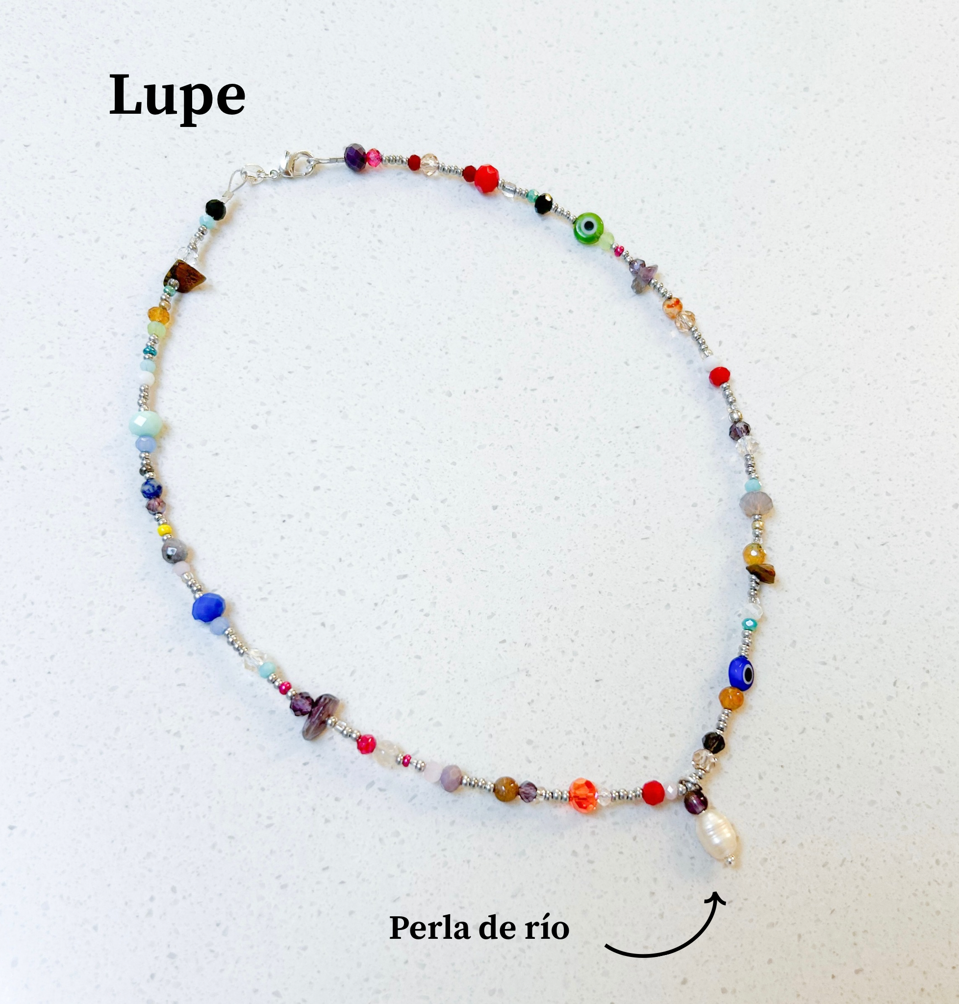 Collar colores, ninguno es igual