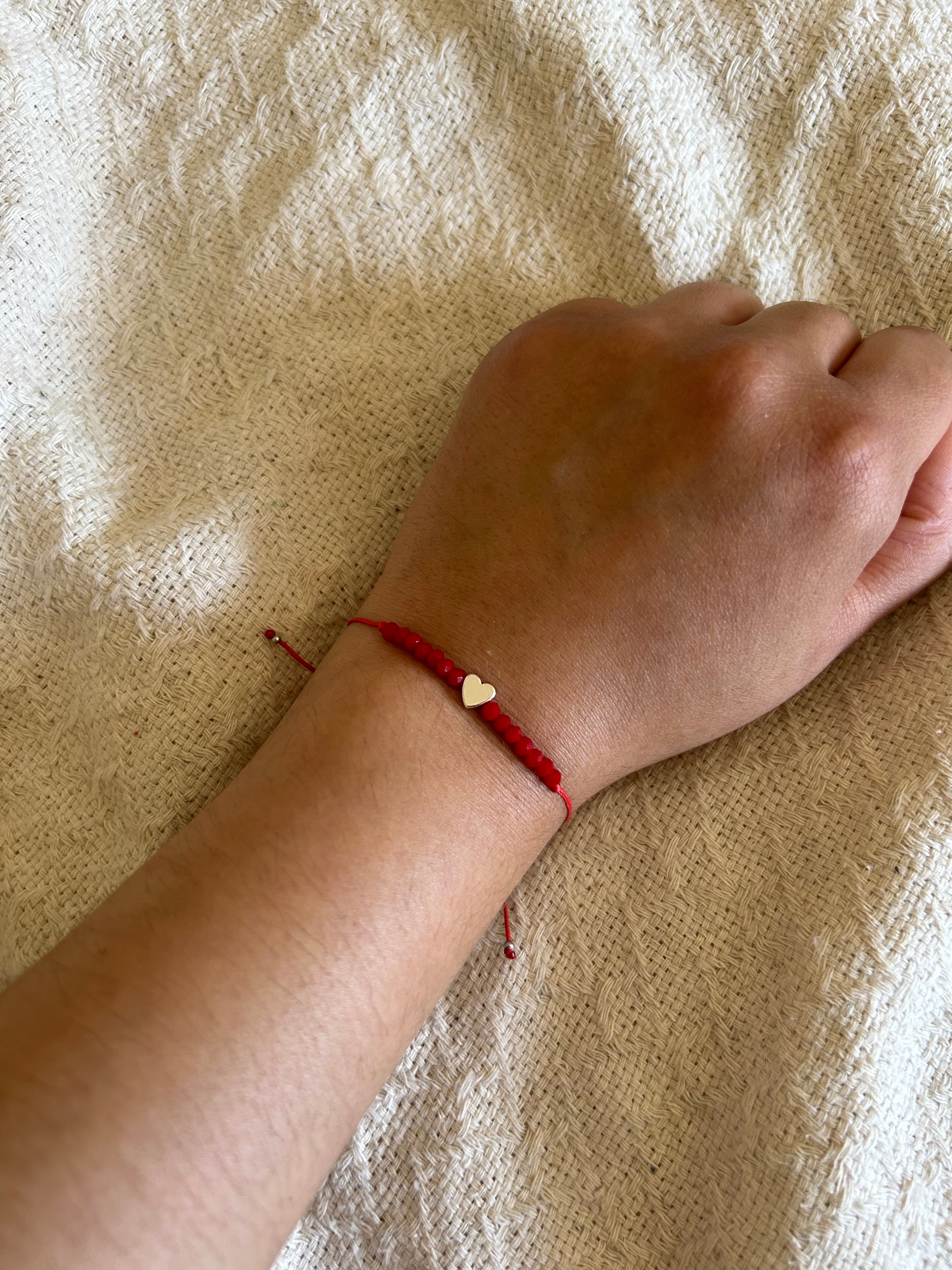 Pack pulseras de hilo rojo para parejas - modelo 1