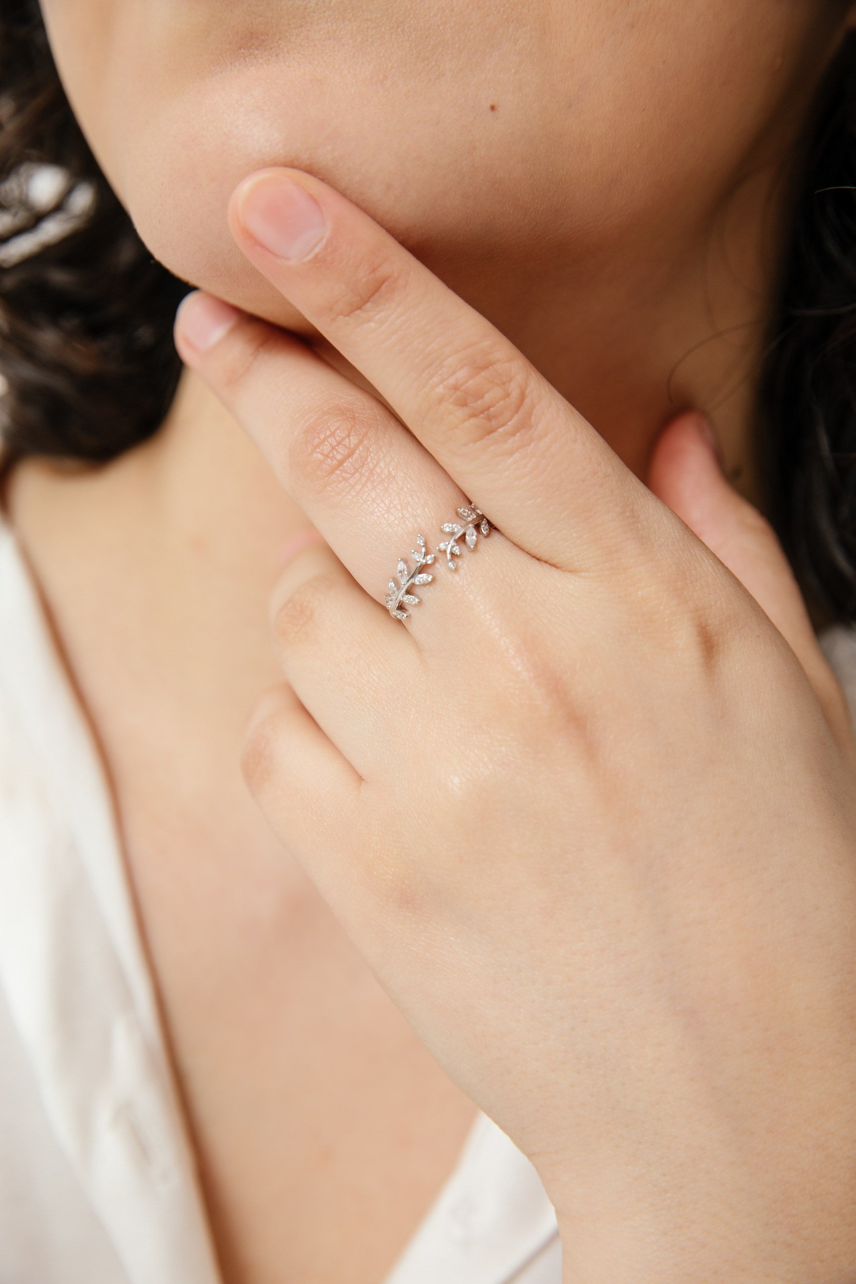 Anillo Nicole plata 925 y circones