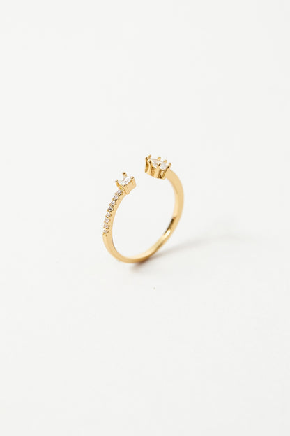 Anillo Andi baño de oro y circones