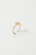 Anillo Flor baño de oro y circones