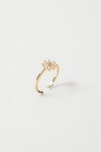 Anillo Flor baño de oro y circones