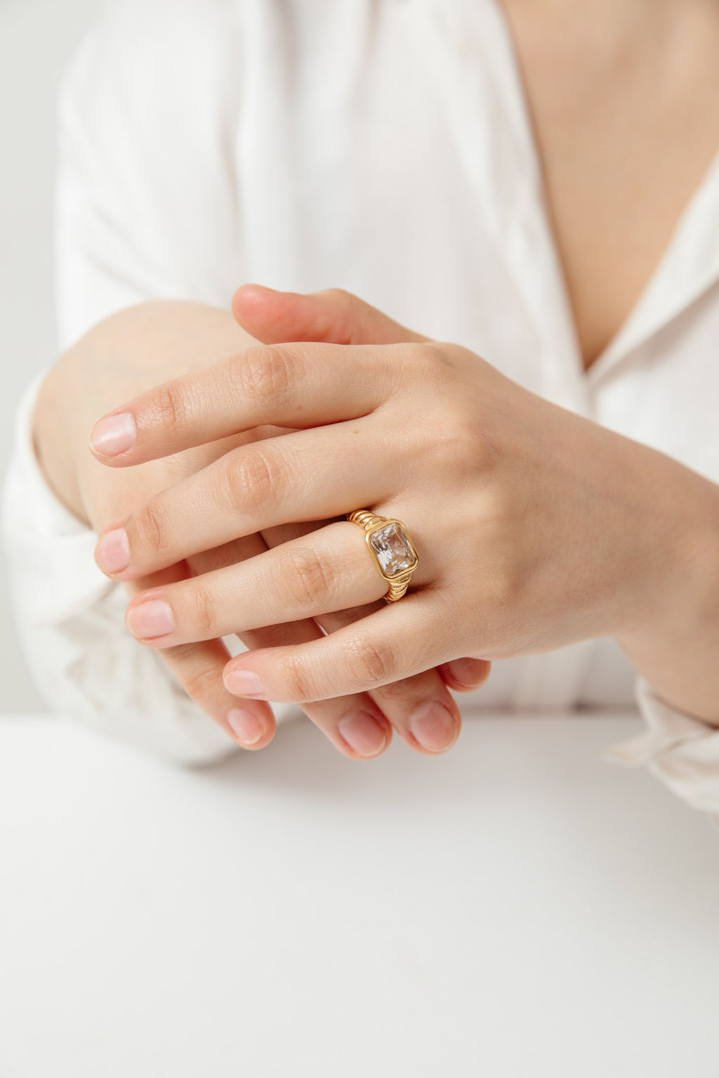 Anillo Emma baño de oro y circón XL