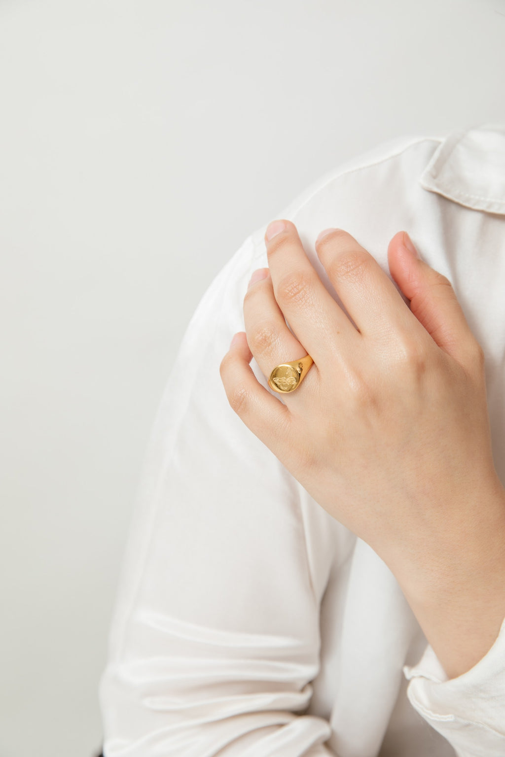 Anillo Mariposa baño de oro