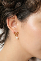 Aros Coquette perla oro